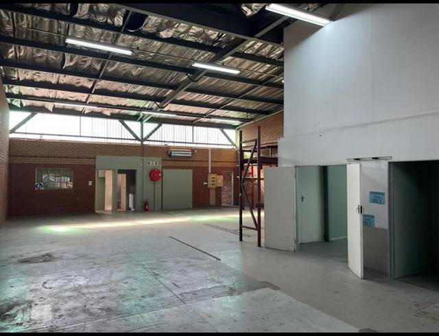INDUSTRIAL PROPERTY TO RENT IN HENNOPSPARK